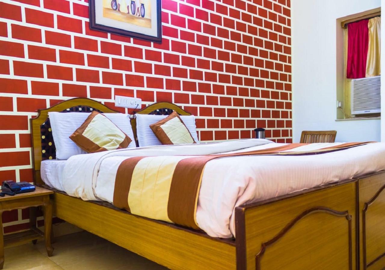 Hotel Imperial Jaisalmer Dış mekan fotoğraf