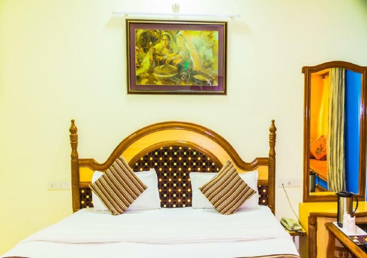 Hotel Imperial Jaisalmer Dış mekan fotoğraf